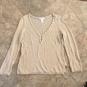 White House Black Market Linen Beige V-Neck Long-Sleeve Top with Button Trim